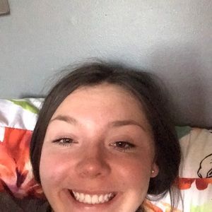 Meet your Posher, Amelia